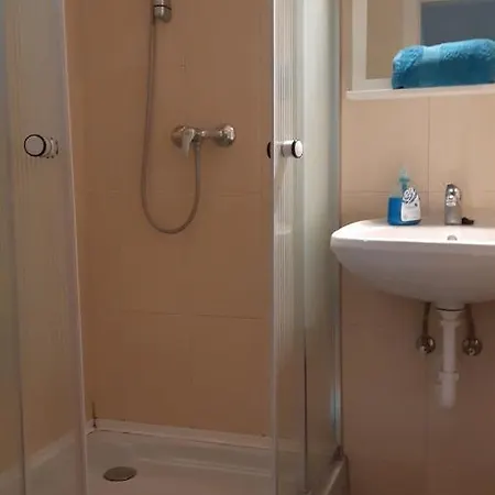 Apartment T8